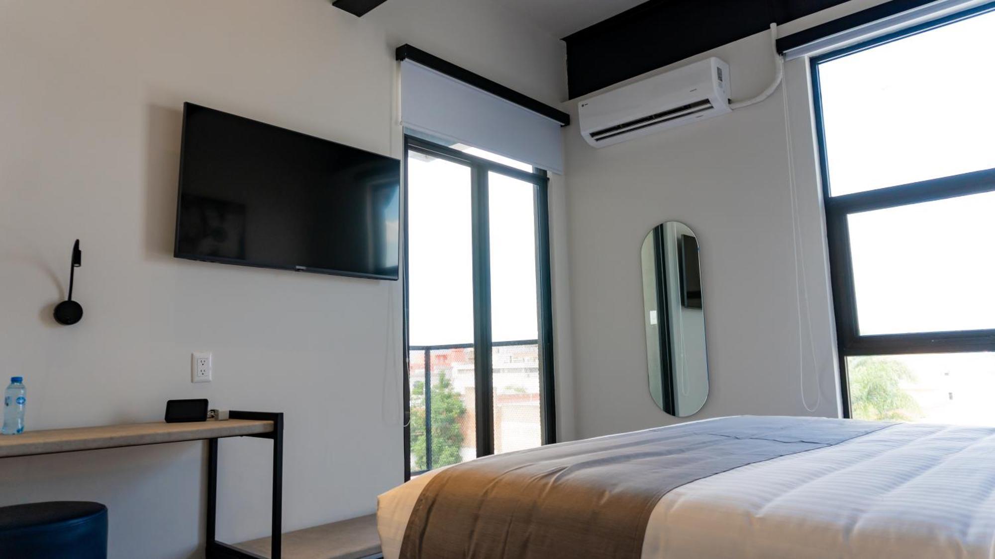 Alt Urbana Hotel Leon Room photo